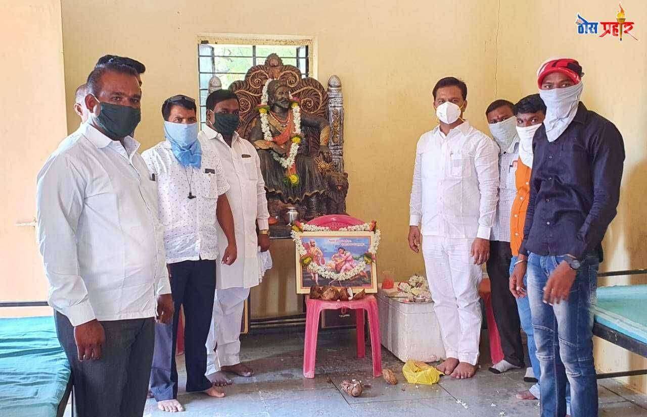 छत्रपती संभाजी महाराज यांच्या जयंतीनिमित्त रक्तदान शिबिराचे आयोजन