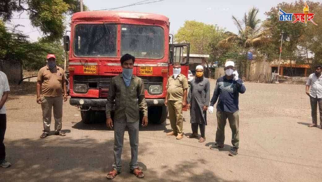 मनमाड येथून पर प्रांतीयांसाठी बस रवाना