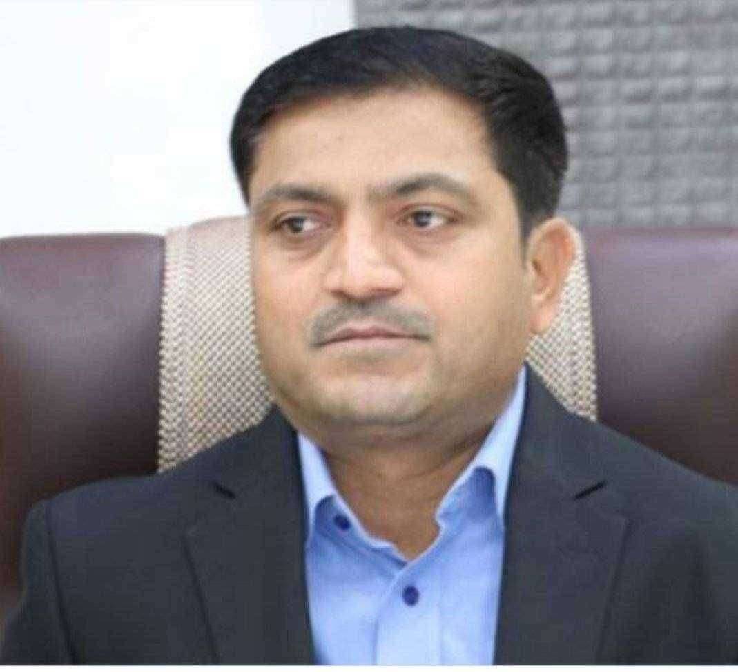 जिल्हयात ३० जून पर्यंत लॉकडाऊन असणार, सलुन दुकाने, शाळा, सिनेमागृहे राहणार बंद जिल्हाधिकारी डॉ.ढाकणे यांचे आदेश