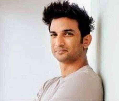 ?️ Big Breaking..प्रसिद्ध अभिनेता सुशांत सिंगची राजपूत फाशी घेऊन आत्महत्या ! ...