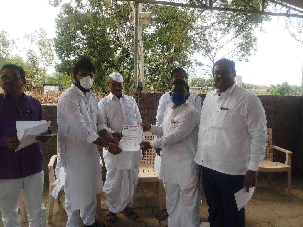 राष्ट्रवादी काँग्रेसच्या तालुकाध्यक्षपदी अॅड दीपक पवार तर शहराध्यक्षपदी सुधीर भाऊ भोसले यांची फेरनिवड