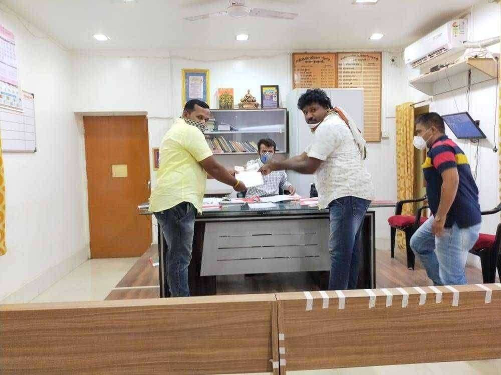 आषाढी वारी दरम्यान पंढरपूर शहरालगत असणारे सर्व रस्ते बंद करा अशी मागणी प्रांत अधिकाऱ्यांकडे केली--- संतोष बंडगर