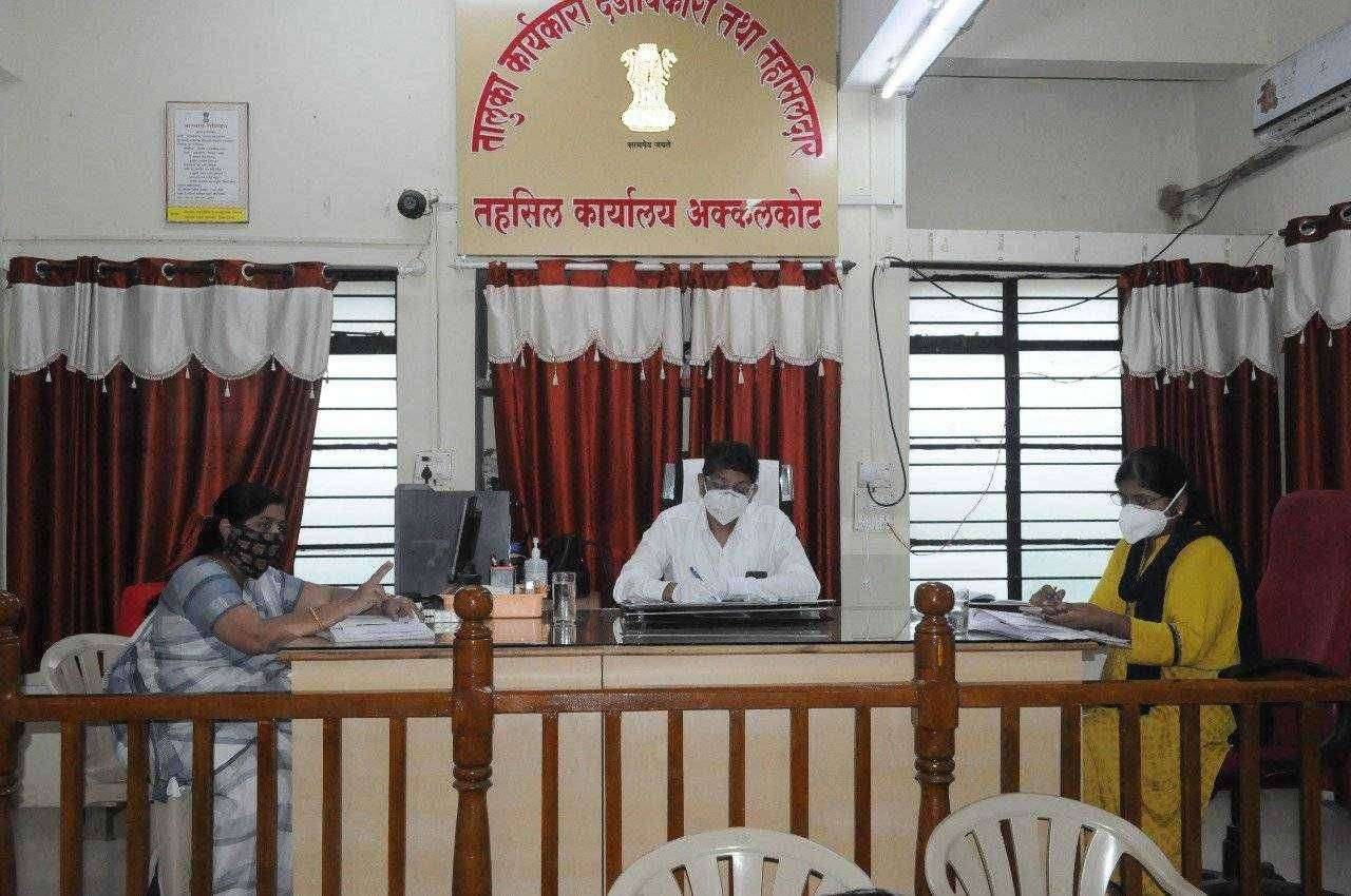 प्रतिबंधित क्षेत्रातील संसर्ग कमी करा