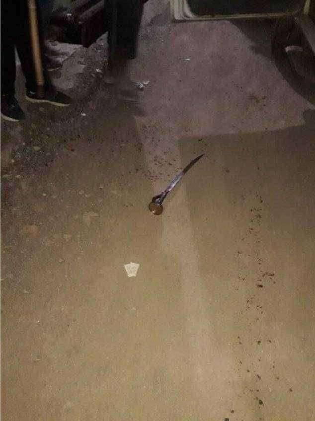 ?Big Breking.. कळंब शहरात धक्कादायक प्रकार,महिलेवर तलवारीने हल्ला