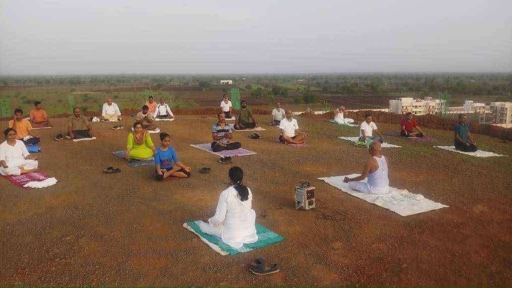जागतिक योग दिना निमित्त कल्पनेश्वर टेकडी ग्रुप तर्फे विविध उपक्रम