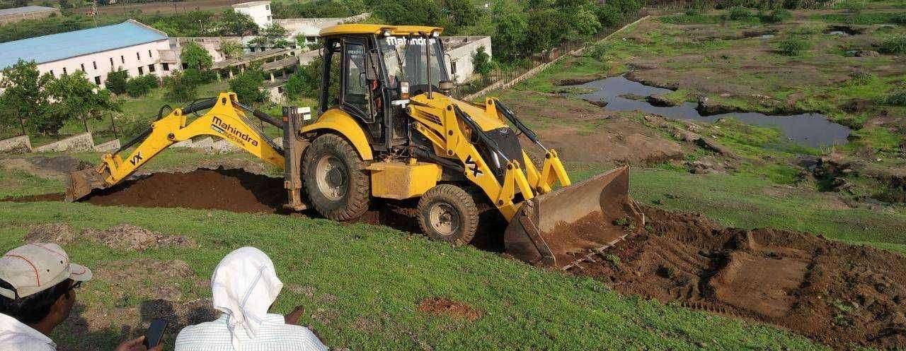 कल्पनेश्वर टेकडीवर कल्पनेश्वर प्रतिष्ठान, अमळनेर तर्फे वाकिंग ट्रॅक तयार....