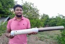 शेतकरी वर्गाला शांतपणे झोप घेण्यासाठी शिक्षकाने बनविला जुगाड