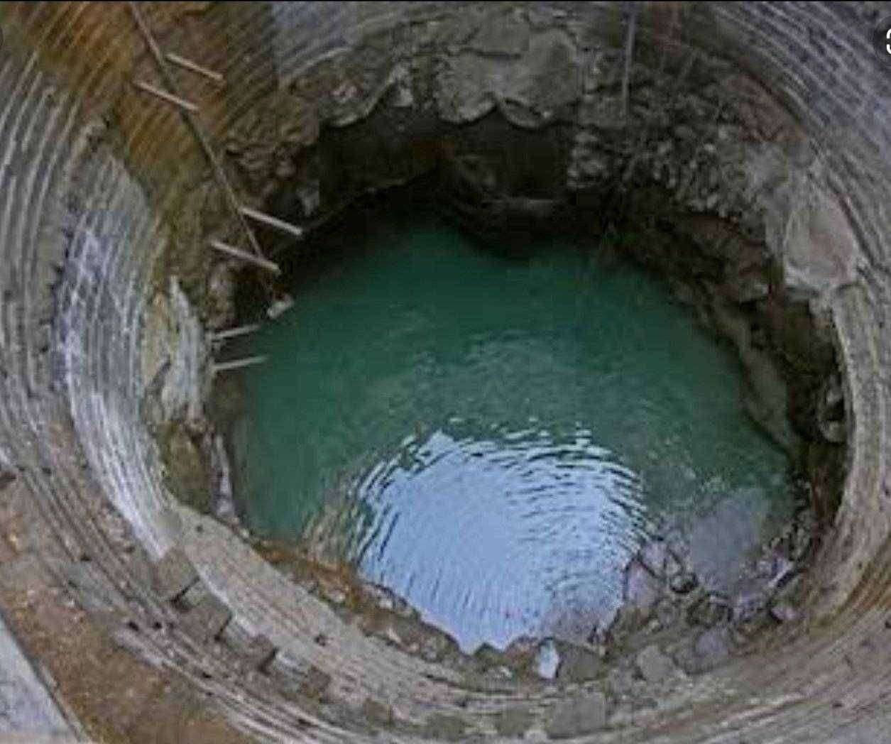 सरणवाडी येथिल विहिरीच्या कामात लाखो रुपयाचा अपहार  अपहारकर्त्यांवर कुठलीही कारवाई होईना ? कार्यवाही टाळण्यासाठी कोणाचे अभय ?चर्चेला उधान