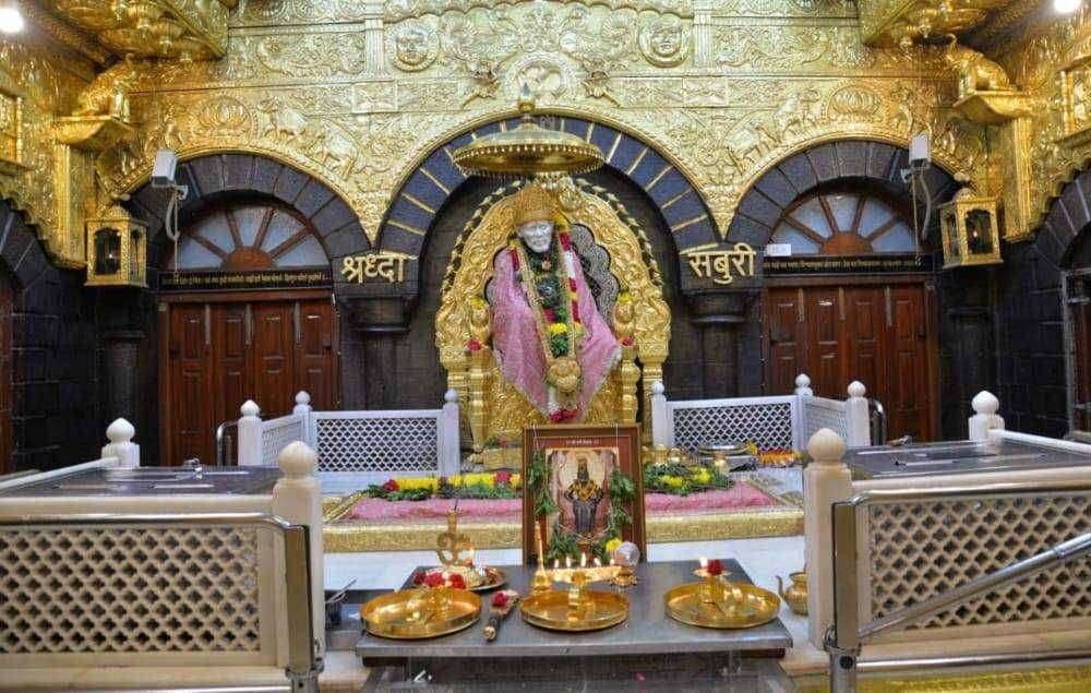 शिर्डीत यावर्षीचा गुरुपौर्णिमा उत्सव साध्या पध्दतीने होणार साजरा