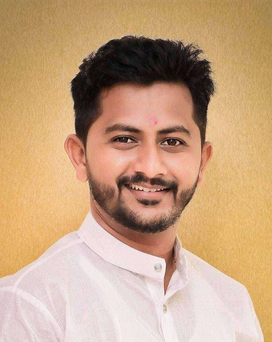 चोपडा रोटरॅक्ट क्लबच्या अध्यक्षपदी दिव्यांक सावंत