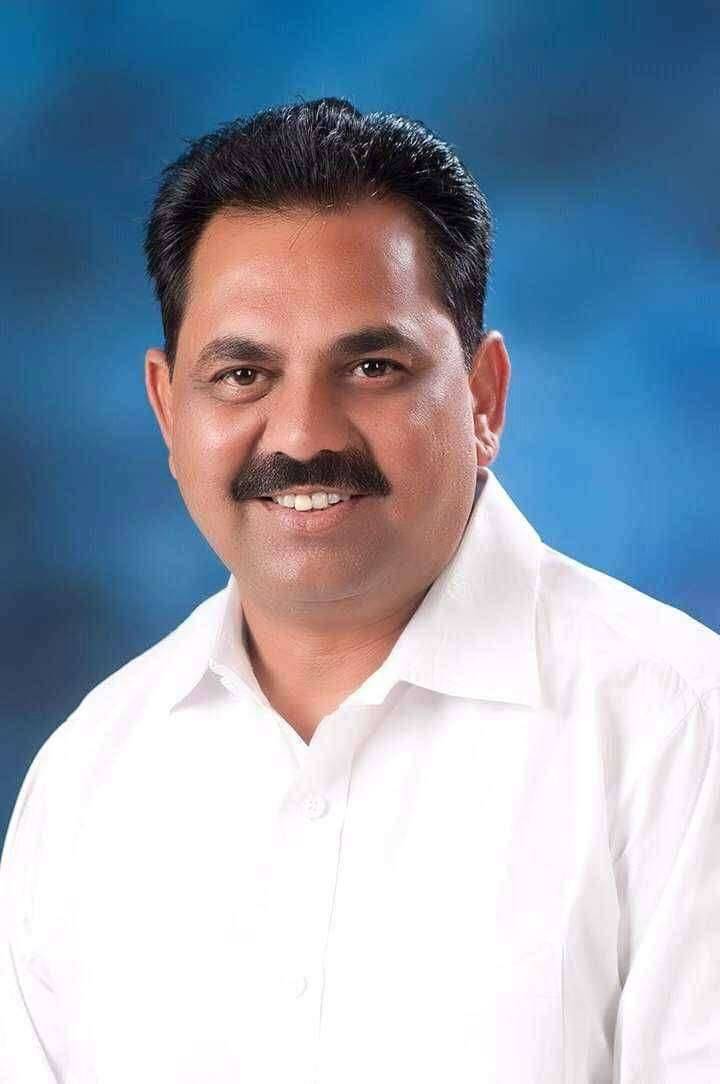 अतिवृष्टीमुळे झालेल्या तालुक्यातील 52 गावातील शेतकऱ्यांचे प्रस्ताव तृट्या दूर करून आठवडाभरात होणार निर्णय,