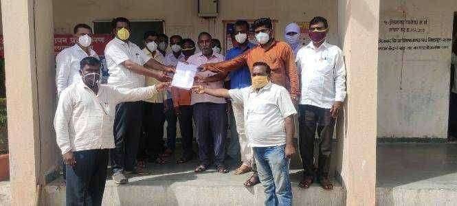 ग्रामपंचायत वर प्रशासक म्हणुन सरपंच यांनाच नियुक्ती करा सरपंच संघटणेची मागणी