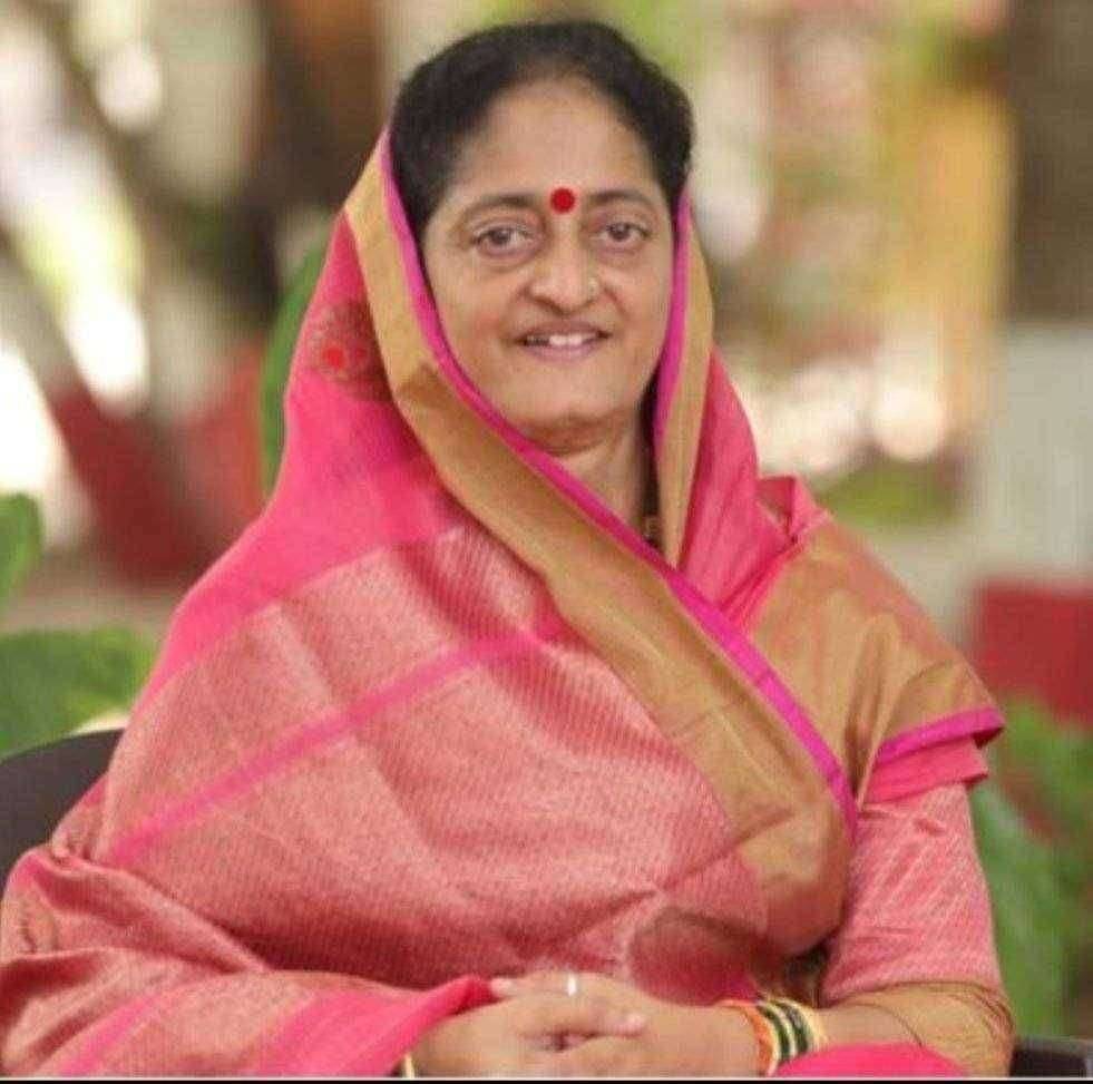 अमळनेर तालुक्यातील अतिवृष्टीग्रस्त शेतकऱ्यांना तातडीने मदत मिळावी-मा. आ.स्मिता वाघ