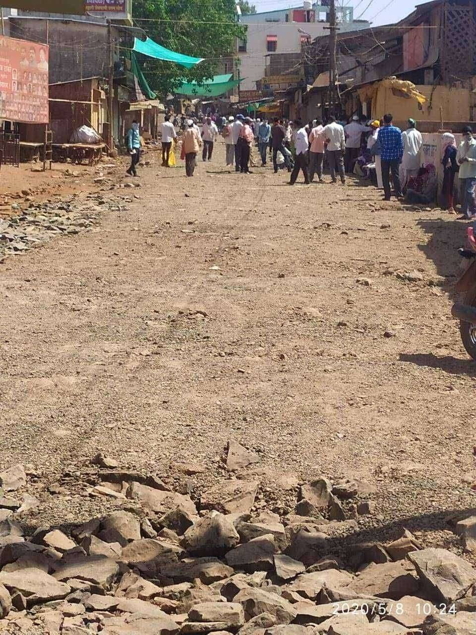 सुरगाणा शहरात रस्त्याच्या कामाच्या मंजुरी पासून ते उदघाटन पर्यंत सुरगाणा शहरातील नागरिकांनी नाट्यमय घडामोडी