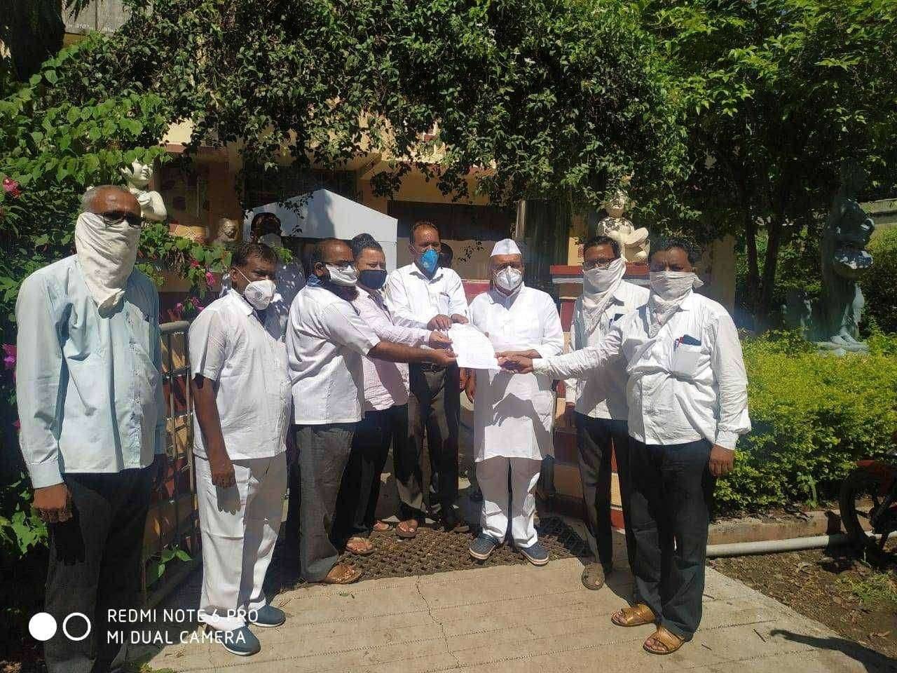 शिक्षण संघर्ष संघटनेतर्फे आमदार शिरीष चौधरी यांना निवेदन