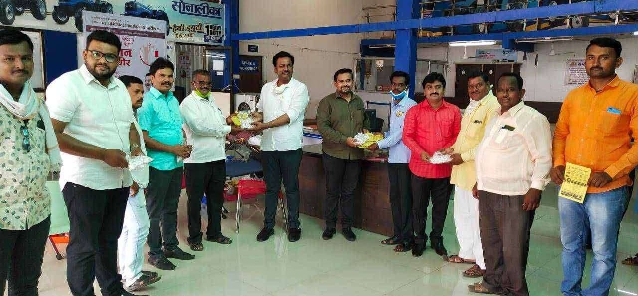 धाराशिव साखर कारखान्याचे चेअरमन अभिजित आबा पाटील यांच्या वाढदिवसानिमित्त विविध सामाजिक उपक्रम संपन्न