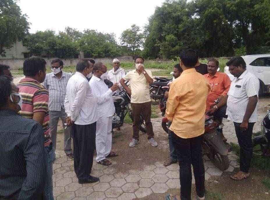 निंभोरा ग्रामपंचायतीचा भोंगळ कारभार. चौदाव्या वित्त आयोगातून निकृष्ट व चुकीच्या ठीकाणी शौचालय बांधकाम