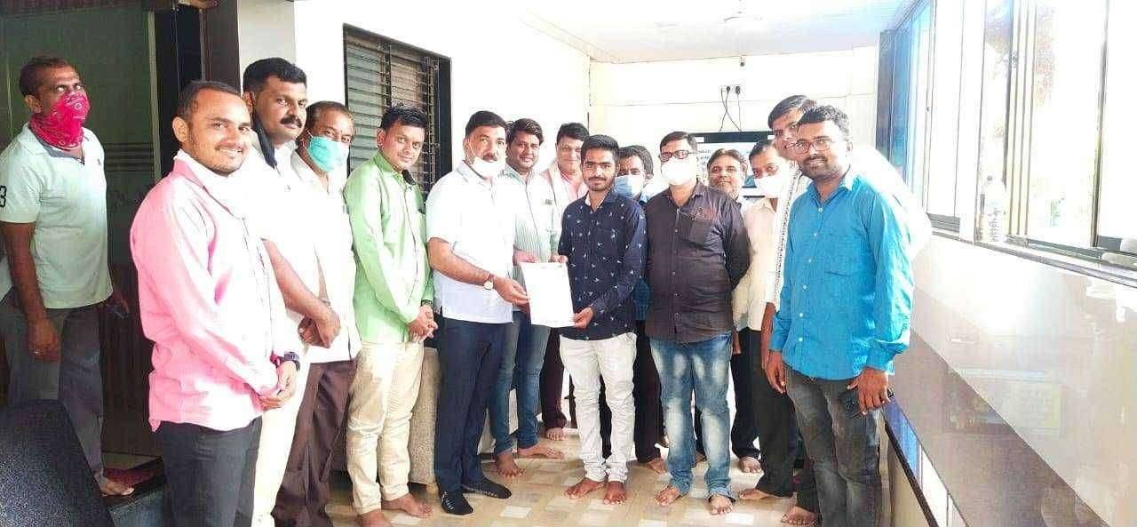 मोदी फॉर पीएम संघटनेच्या चाळीसगाव तालुका अध्यक्षपदी गणेश पाटील यांची नियुक्ती खासदार उन्मेशदादा पाटील यांच्या हस्ते गणेश पाटील यांचा सत्कार