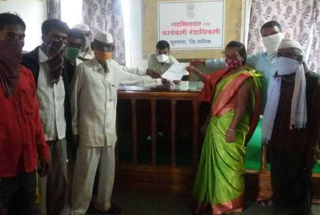 तालुक्यातील केशरी शिधापत्रिका धारकांचा समावेश प्राधान्य कुटूंबात करा सभापती मनिषा महाले