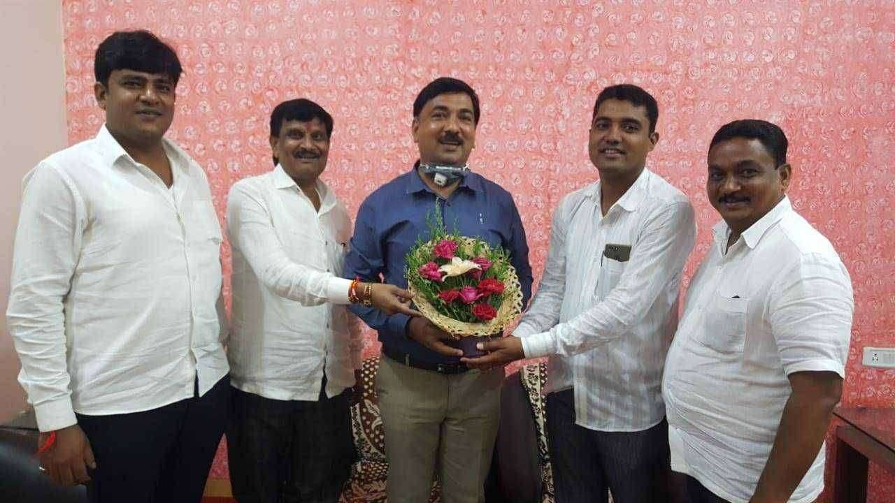 शिरिषदादा मित्र परिवाराने मानले व्हेंटिलर दिल्याबद्दल खा उन्मेष पाटील यांचे आभार