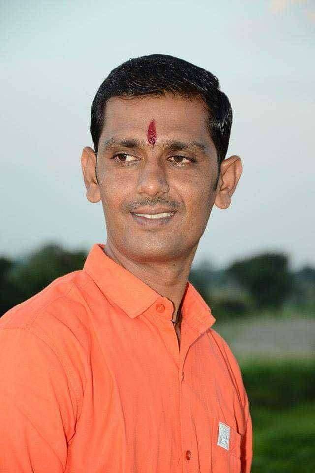 सामाजिक कार्यकर्ते विक्की खोकरे यांना डॉ बाबा आमटे समाज सेवक पुरस्कार जाहीर...!