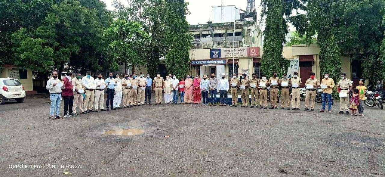 ग्लोबल रिसर्च अँड एज्युकेशन फौंडेशन तर्फे कोरोना योद्धा प्रमाणपत्र व काढा