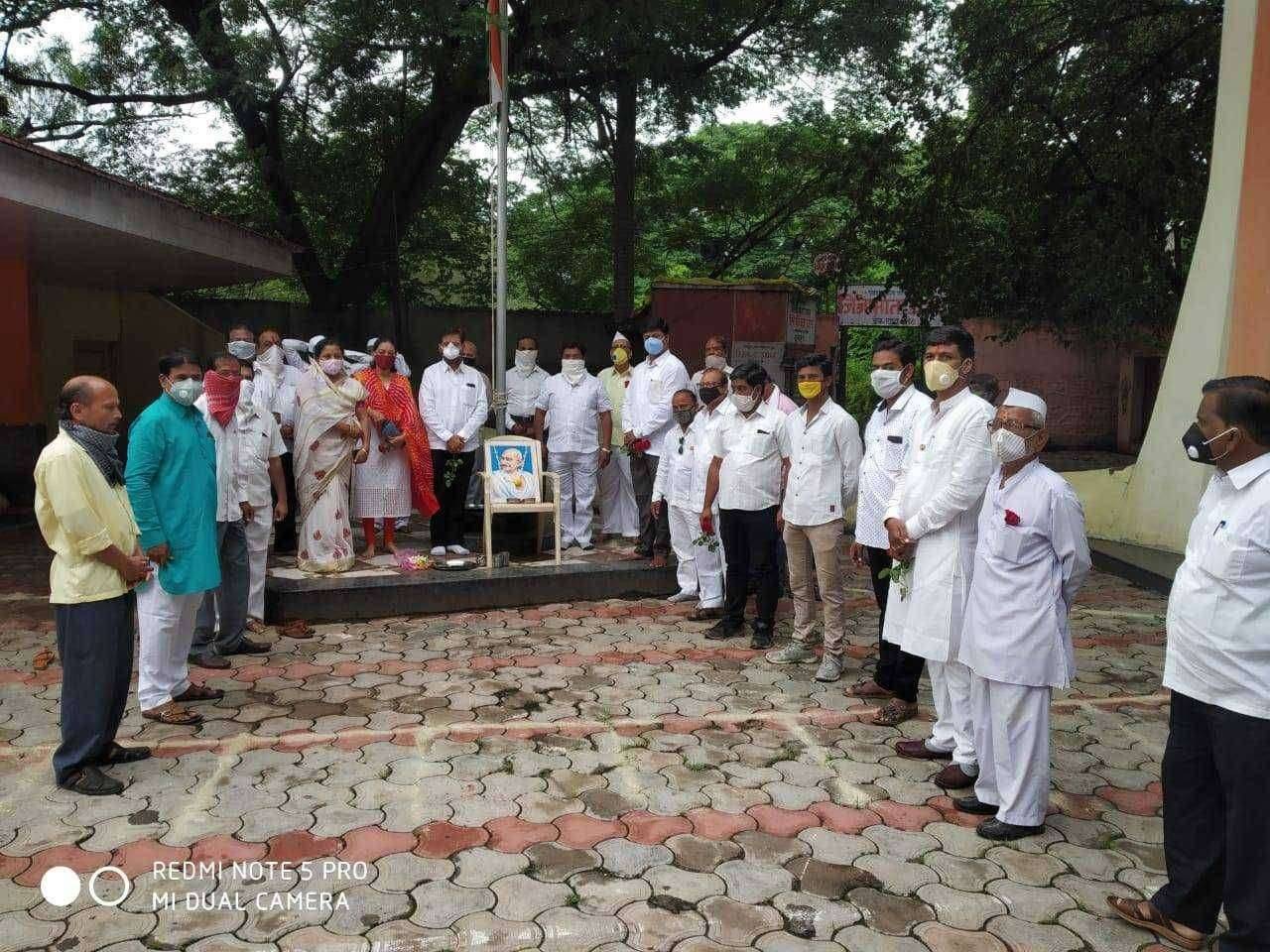 पंढरपूर शहरामध्ये काँग्रेस कमिटी व राष्ट्रवादी काँग्रेसच्या वतीने स्वातंत्र्य दिन ध्वजारोहण साजरा