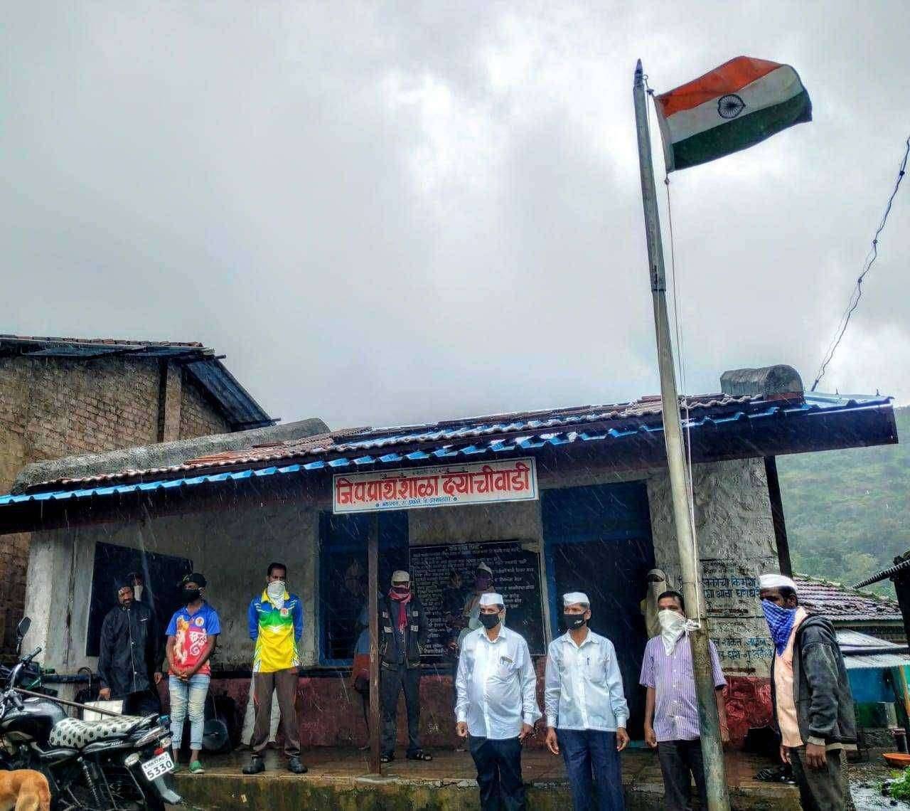 भंडारदरा येथील द-याचीवाडी स्वातंत्र्य दिन उत्साहात साजरा