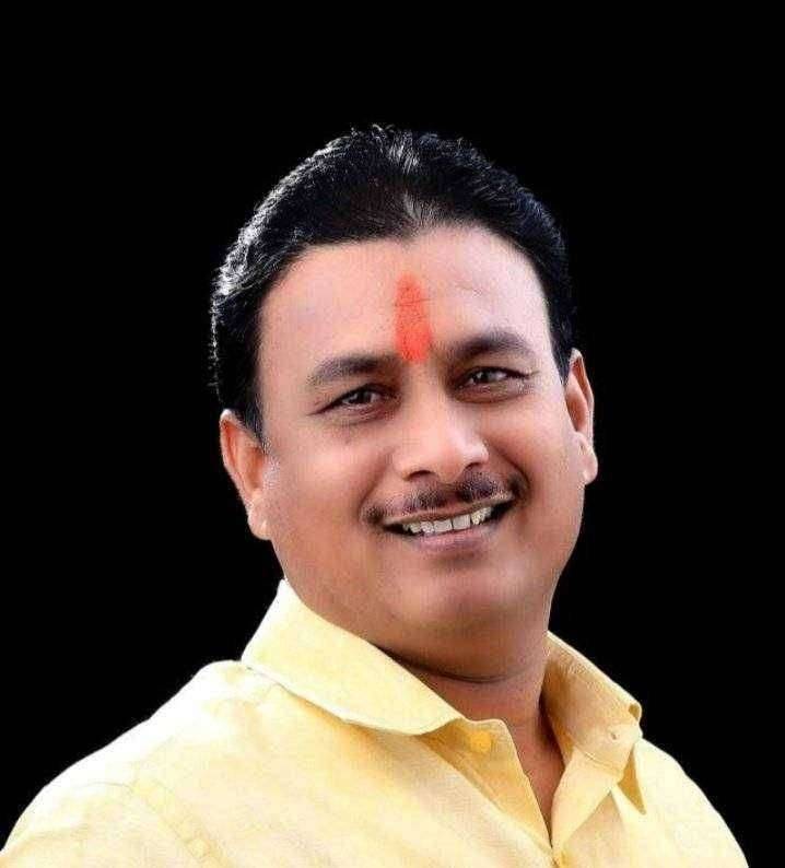 कोरोना महामारी मुळे अडचणीत आलेल्या गणेशउत्सवाला मनसेचा आधार मनसेच्या वतीने गणेशमुर्ती मिळणार मोफत व घरपोच