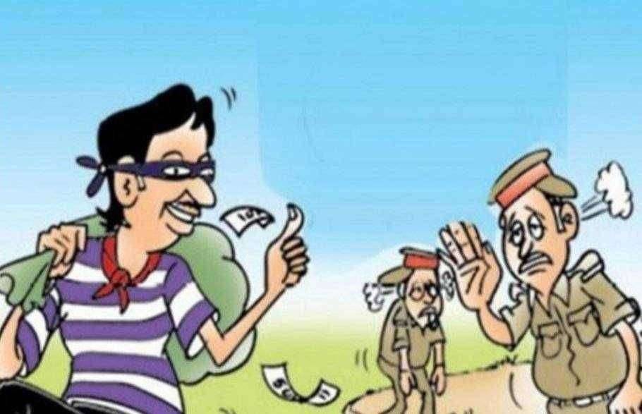 सबगव्हाण येथे गावठी दारूवर पोलिसांची धाड... मुद्देमाल केला जप्त विक्रेते मात्र सैराट.