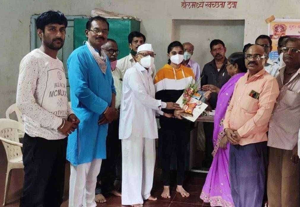 समाजातर्फे झालेला हृदय सत्कार आयुष्याला नवसंजीवनी देतो -समीक्षा लुल्हे