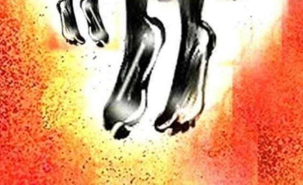 ? Crime Diary..जळगावात १६ वर्षीय मुलीची गळफास घेऊन आत्महत्या !