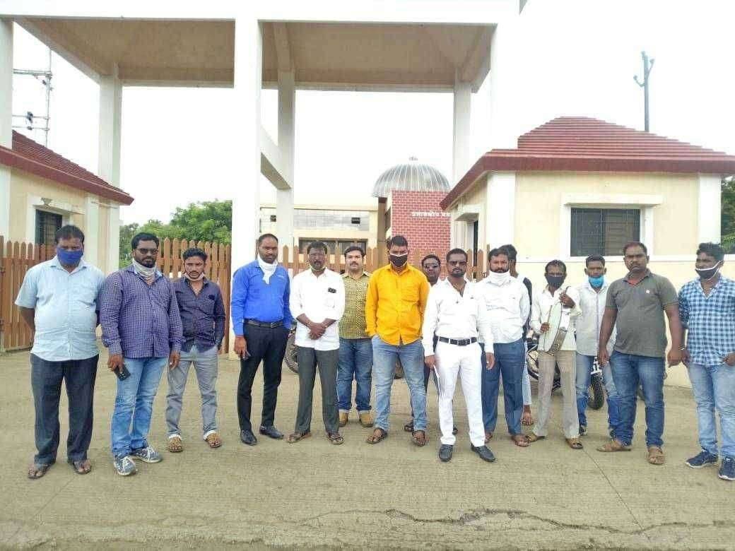 इंदापुर मध्ये वंचित बहुजन आघडीच्या वतीने डफली आंदोलन पार पडले