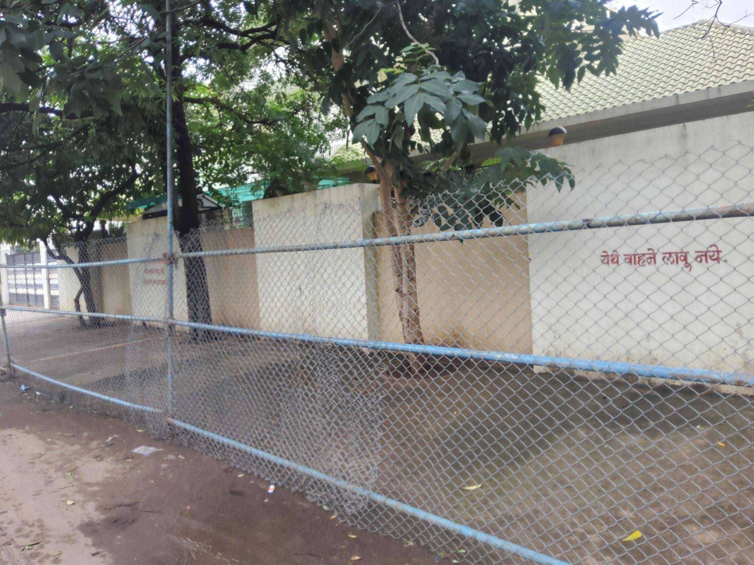 ? Big Breaking..माजी नगराध्यक्ष विनोद पाटील यांनी रस्ता विकत घेतला आहे? नगरपरिषदेने त्यांना भाडे तत्वावर दिला आहे? की भेट दिला आहे? सामान्य जनतेला पडला प्रश्न