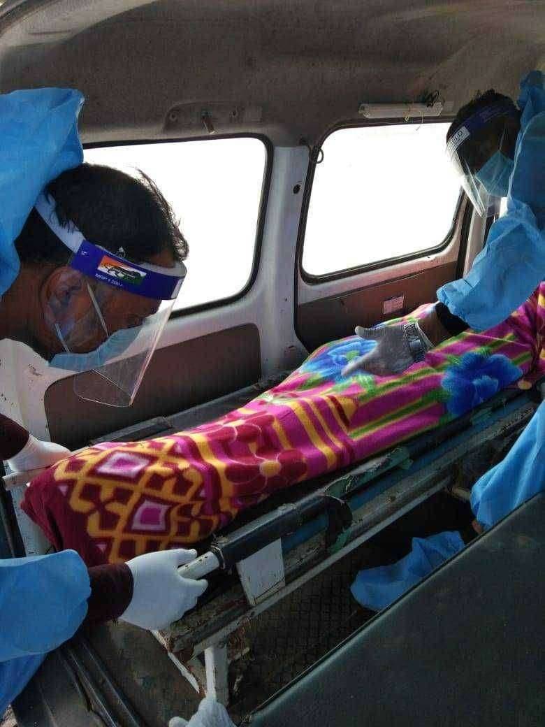 शहरातील आवास सामाजिक सेवा भावी संस्था सरसावली कोरोना पॉझिटिव्ह रुग्णांच्या अंत्यसंस्कार साठी...अल्लाके नेक बंदो का नेक काम..