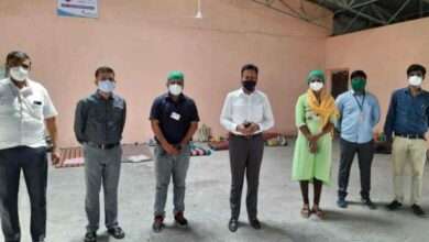 जामनेरच्या कोविड सेंटरमध्ये माजी मंत्री तथा आ.गिरीश महाजन यांनी साधला रुग्णांशी संवाद