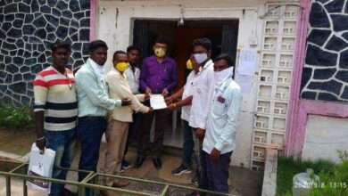 प्रांताधिकारी यांच्या आश्वासन व कार्यवाही केल्याने एकलव्य संघटना जिल्हाध्यक्ष यांचे आंदोलन मागे.