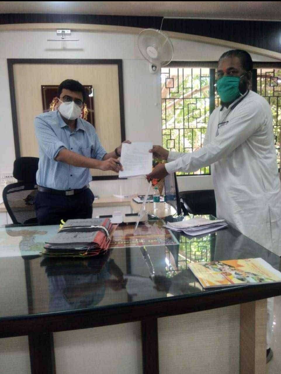 उस्मानाबाद जनता सहकारी बँकेने बोलावलेली सर्वसाधारण सभा नियमबाह्य व बेकायदेशीर.