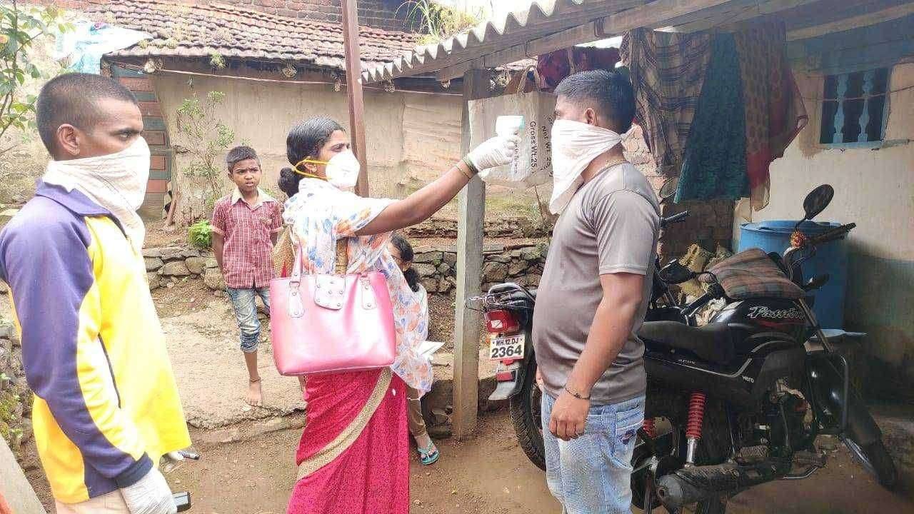 माझे कुटुंब, माझी जबाबदारी' या मोहिमचे पेसा ग्रामपंचायत सरपंच परिषदेचे सचिव पांडुरंग खाडे यांच्या हस्ते उद्घाटन