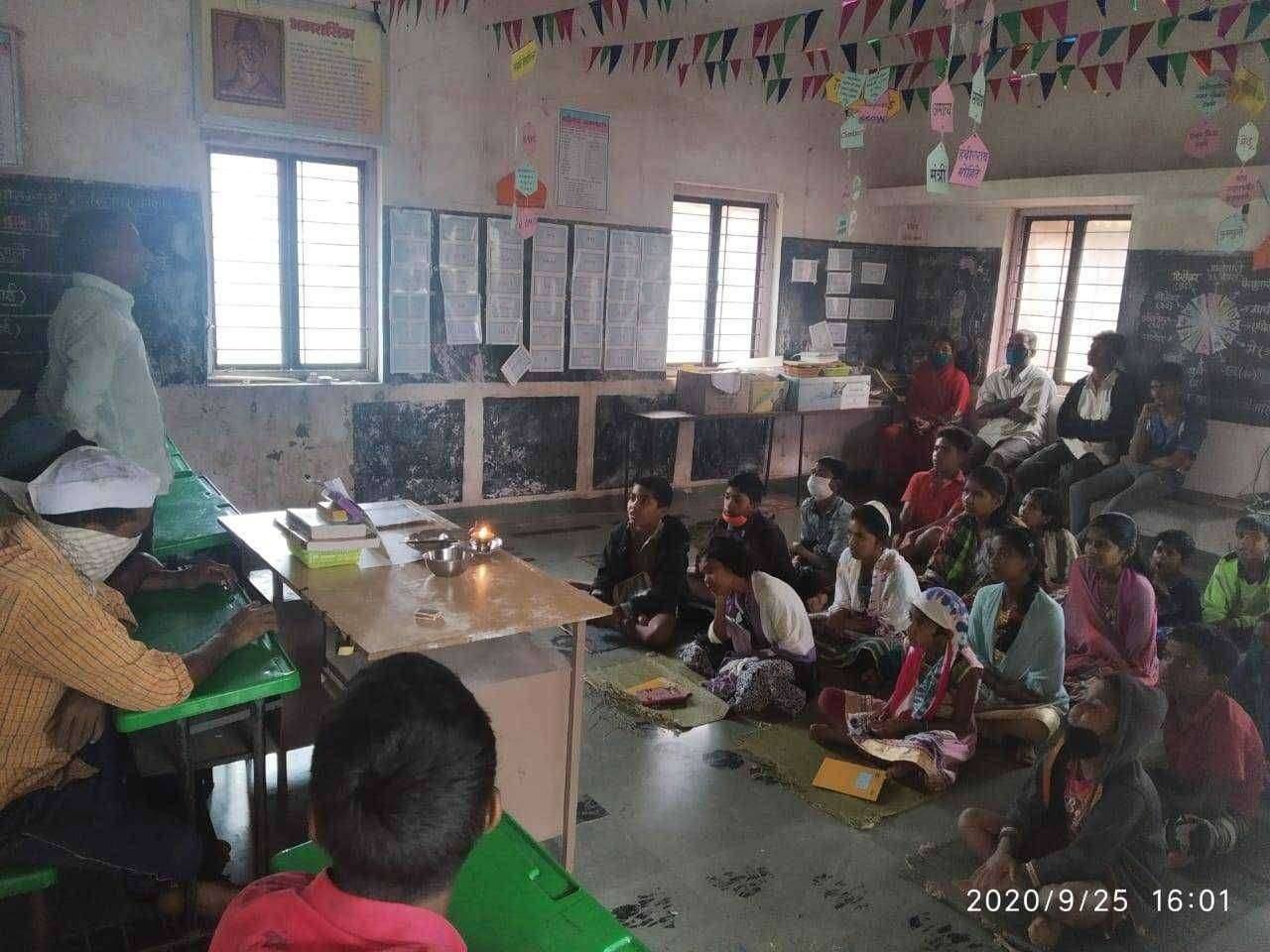 डोण कापरवाडी येथे हुतात्मा नाग्या कातकरी स्मृतिदिनानिमित्त अभिवादन