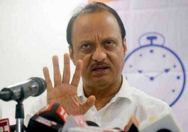 रस्त्यावर खड्डा दिसता कामा नये..