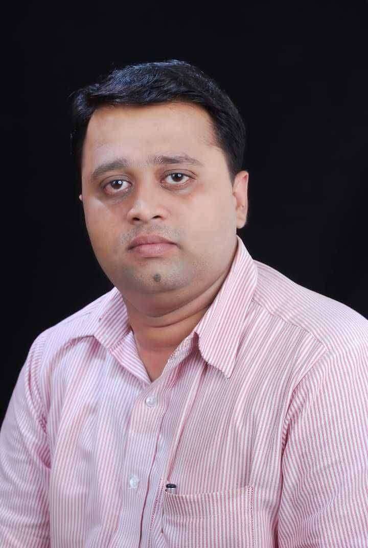 सेवा सहकारी सोसायटीच्या चेअरमन पदी डॉ राहुल कुवर यांची निवड..