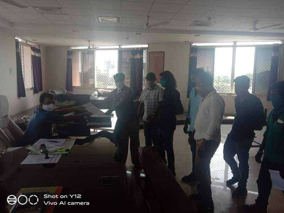 बलात्कार प्रकरण दडपण्याचा प्रयत्न करणाऱ्या पोलीसावर अट्रोसिटी दाखल करण्यात यावी भिम आर्मी ची मागणी