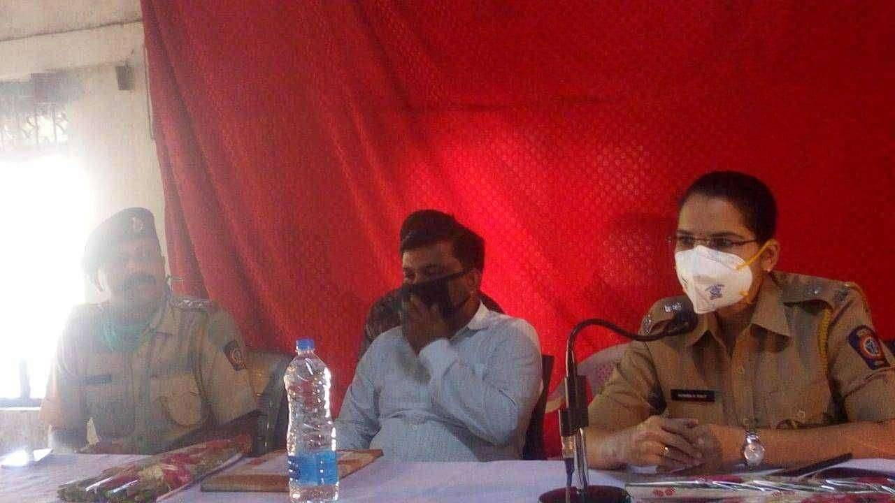 आगामी सण-उत्सव शांततेत पार पाडा ....अप्पर पोलीस अधीक्षक मोनिका राऊत