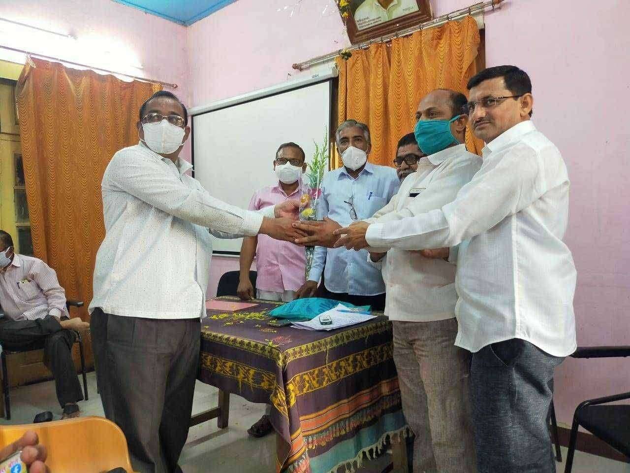 अमळनेर तालुका ग्रामसेवक संघटनेच्या अध्यक्षपदी संजय भाईदास पाटील व सचिवपदी नितिन सुरेश पाटील यांची बिनविरोध निवड