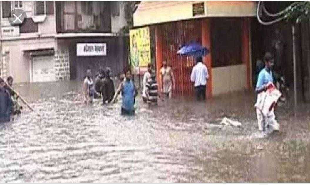 ?️ पुण्यात ढगफुटीसदृश पाऊस; उरूळी कांचन मध्य पाणी शिरल्याने मोठी वित्तहानी