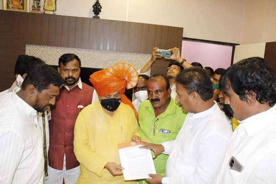 नुकसानग्रस्त शेतकर्यांना हेक्टरी 50 हजार रुपये मदत द्यावी -अन्यथा राज्य सरकारच्या विरोधात आक्रोश मोर्चा काढू