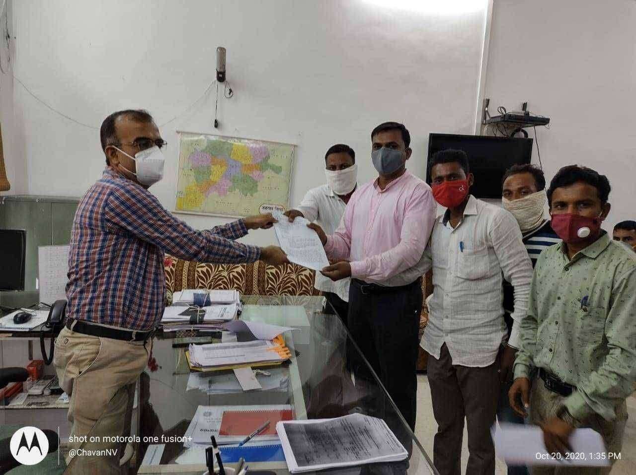 अखिल भारतीय आदिवासी विकास परिषद नवी दिल्ली /जळगाव जिल्हाधिकारी यांना निवेदन