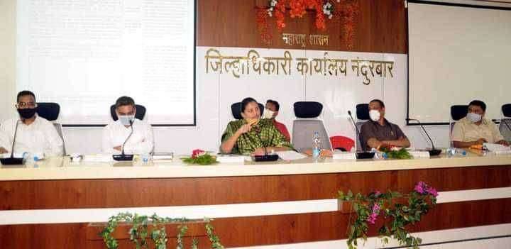 दिशा’ समितीच्या बैठकीत केंद्र पुरस्कृत योजनांचा आढावा