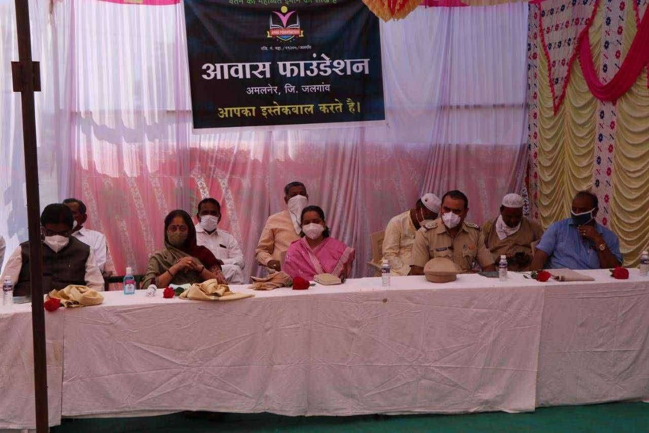 ईद-ए-मिलाद पैगंबर मोहम्मद साहब यांच्या जन्मादिना निमित्ताने आवास बहुद्देशीय संस्थेच्या वतीने गुणवंत विद्यार्थ्यांचा गुणगौरव सोहळा व पारोतोषीक वितरण संपन्न.